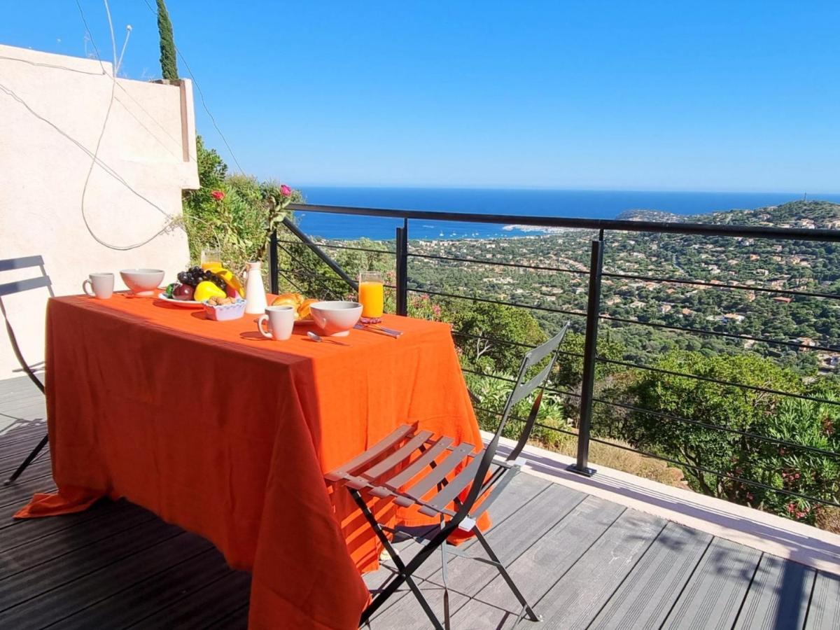 Holiday Home Les Terrasses De L'Eau Blanche-4 By Interhome Cavalaire-sur-Mer Ngoại thất bức ảnh