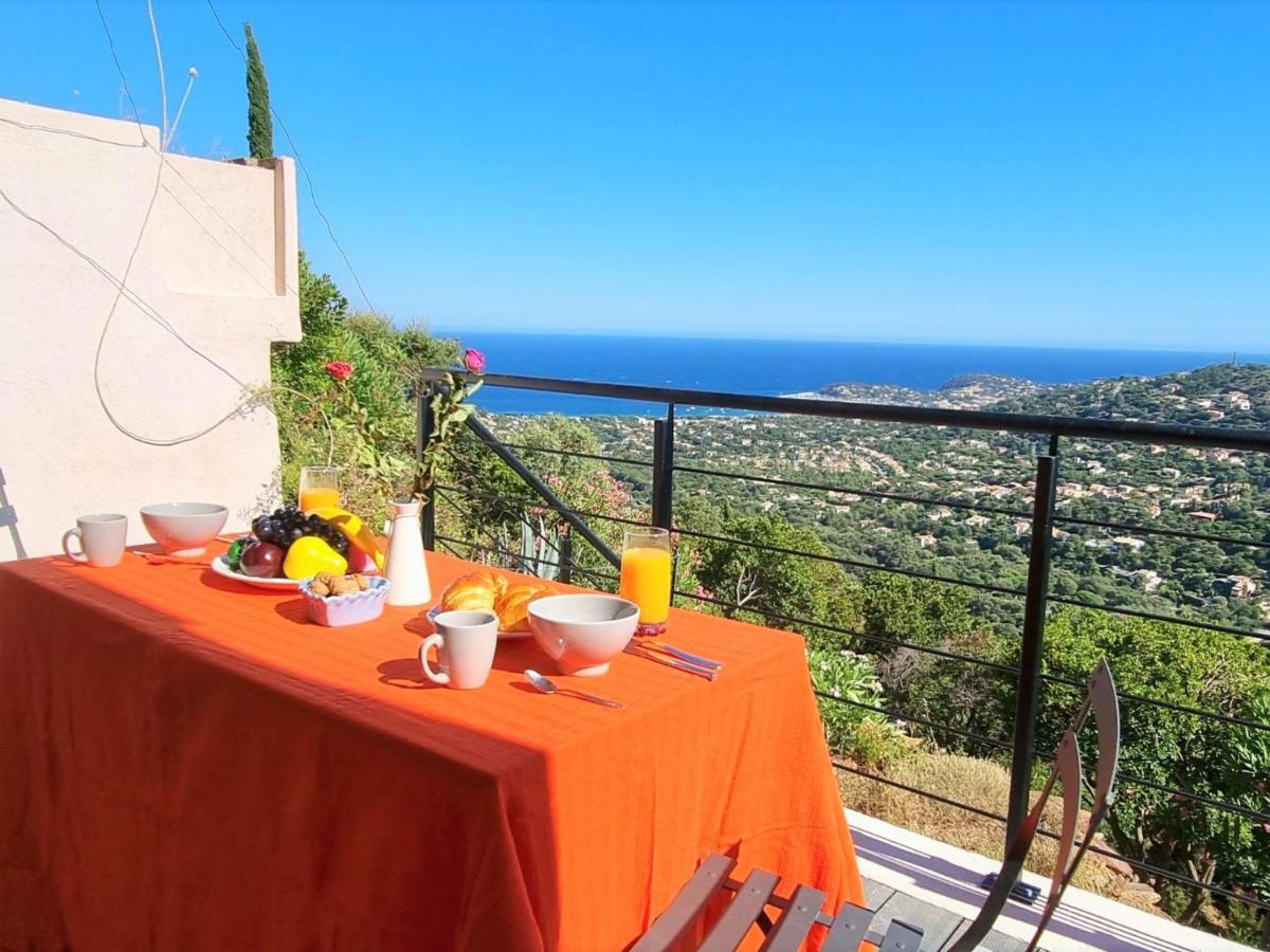 Holiday Home Les Terrasses De L'Eau Blanche-4 By Interhome Cavalaire-sur-Mer Ngoại thất bức ảnh